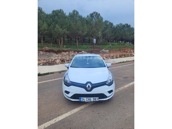 Öğretmenden Bakımlı Renault Clio 0.9 TCe Joy 2019 Model