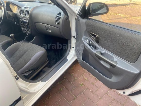 Sahibinden Hyundai Accent 1.3 LX 2000 Model