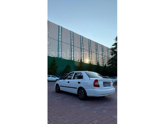 Sahibinden Hyundai Accent 1.3 LX 2000 Model