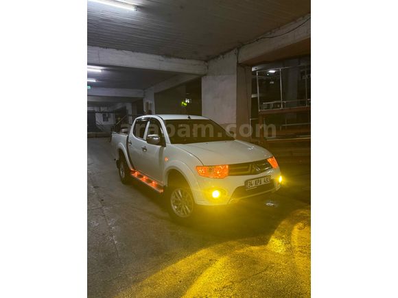 Sahibinden Mitsubishi L 200 4x2 Invite 2014 Model 
