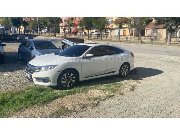 Sahibinden Honda Civic 1.6i VTEC Eco Elegance 2017 Model 
