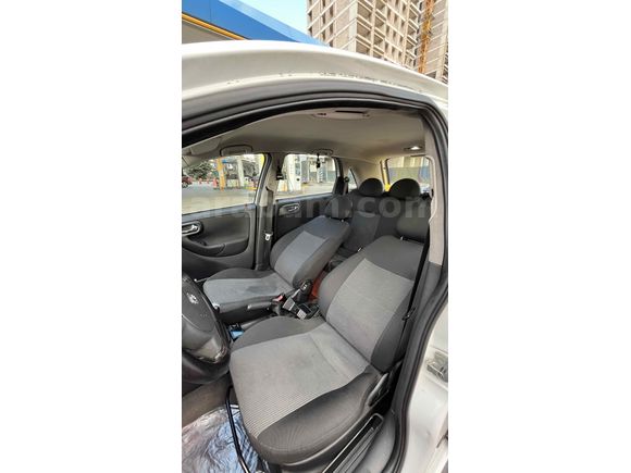 Sahibinden Opel Corsa 1.3 CDTI Cosmo 2004 Model 