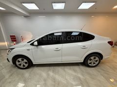 Galeriden Renault Taliant 1.0 T Joy 2022 Model İzmir 96.824 km Beyaz