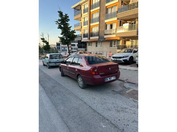 Sahibinden Renault Clio 1.4 RNA 2001 Model