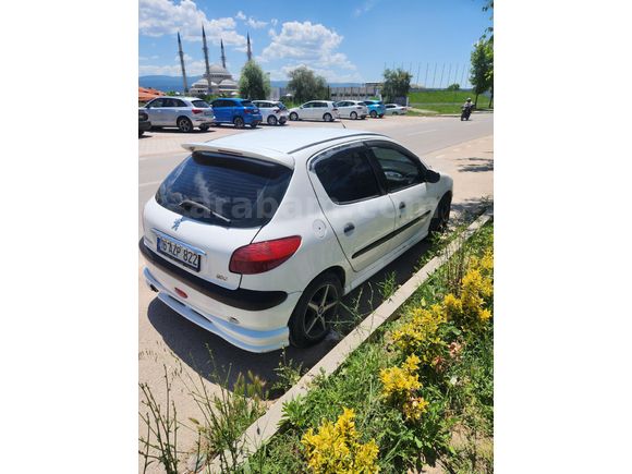 Sahibinden Peugeot 206 1.6 XT 2000 Model