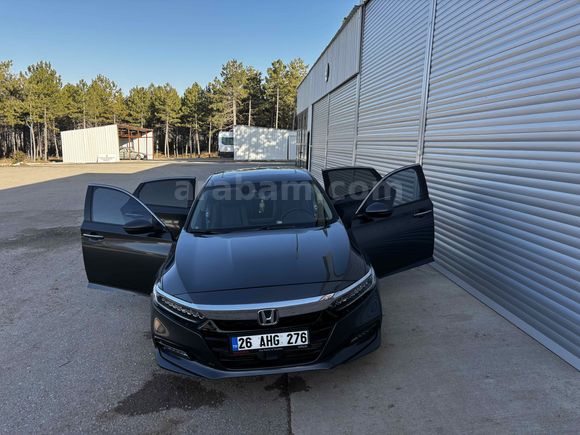Sahibinden Honda Accord 1.5 VTEC Executive Plus 2022 Model 