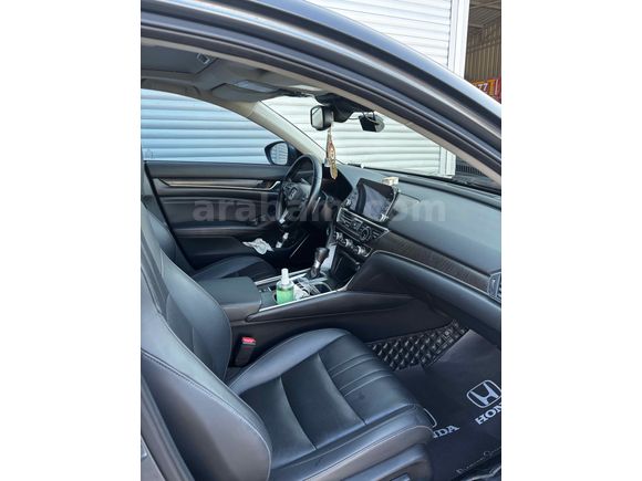 Sahibinden Honda Accord 1.5 VTEC Executive Plus 2022 Model 