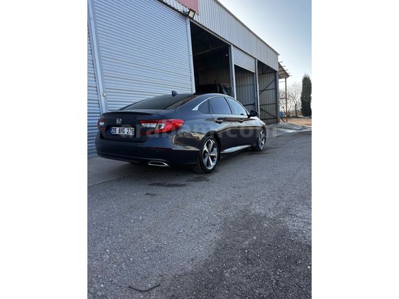 Sahibinden Honda Accord 1.5 VTEC Executive Plus 2022 Model 