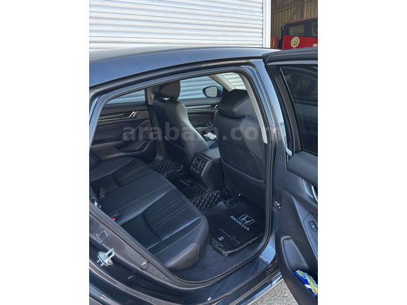 Sahibinden Honda Accord 1.5 VTEC Executive Plus 2022 Model 
