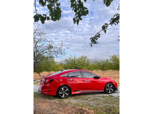 Sahibinden Honda Civic 1.5 i-VTEC RS 2018 Model