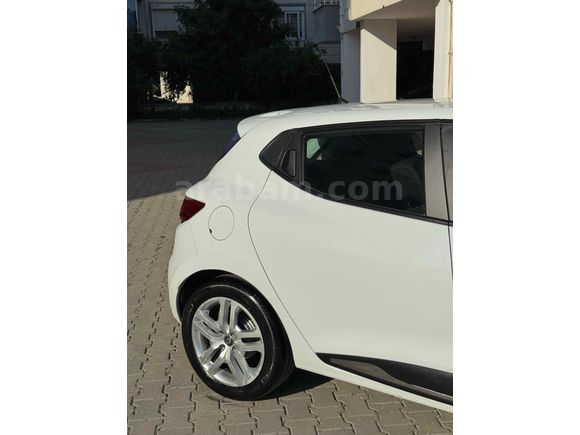 SAHİBİNDEN HATASIZ-BOYASIZ CLİO4 2018 MODEL