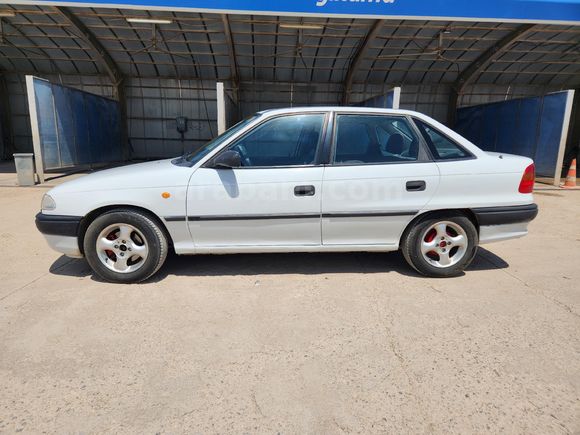 Sahibinden Opel Astra 1.6 2001 Model