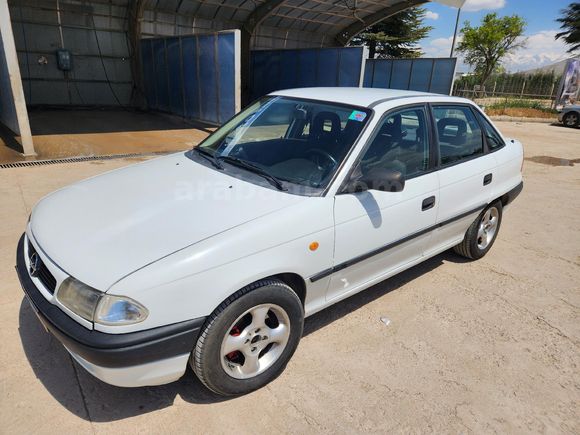 Sahibinden Opel Astra 1.6 2001 Model