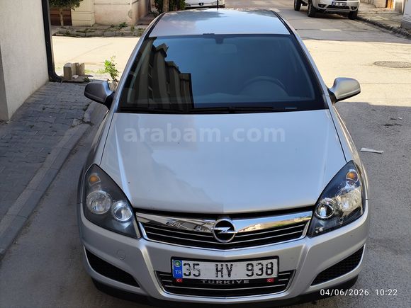 Astra 1.6 Essentia 2013 Model 120.000KM