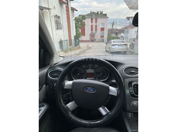 Sahibinden Ford Focus 1.6 Titanium 2009 Model 
