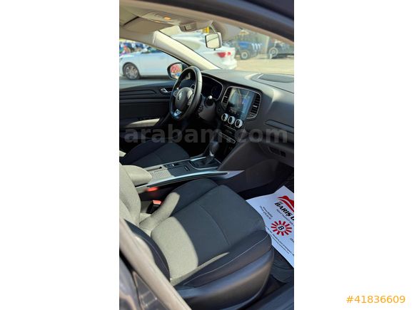 ÖZ BARIŞ | 2023 MEGANE 1.3TCe TOUCH EDC | TAKASLI | HATASIZ