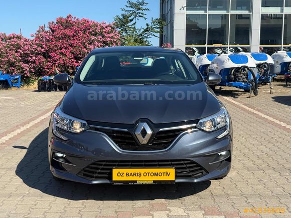 ÖZ BARIŞ | 2023 MEGANE 1.3TCe TOUCH EDC | TAKASLI | HATASIZ