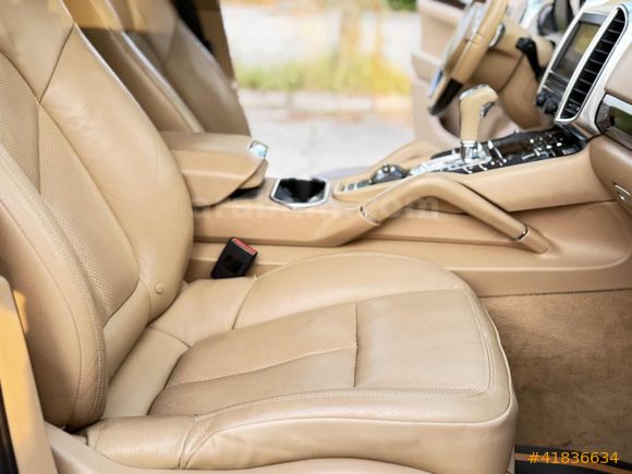 | UTK | BAYİ CARBON DİREKSİYON ELEKTRİKLİ BAGAJ AİR HAFIZA