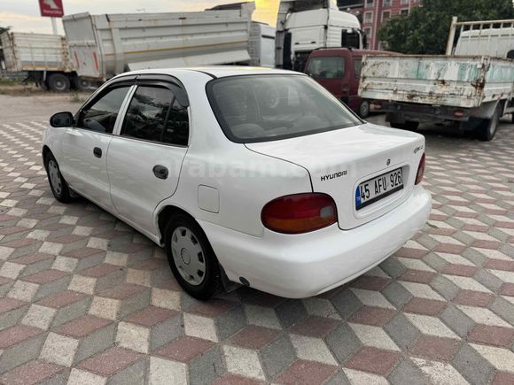 Sahibinden Hyundai Accent 1.5 GLS 1995 Model Manisa