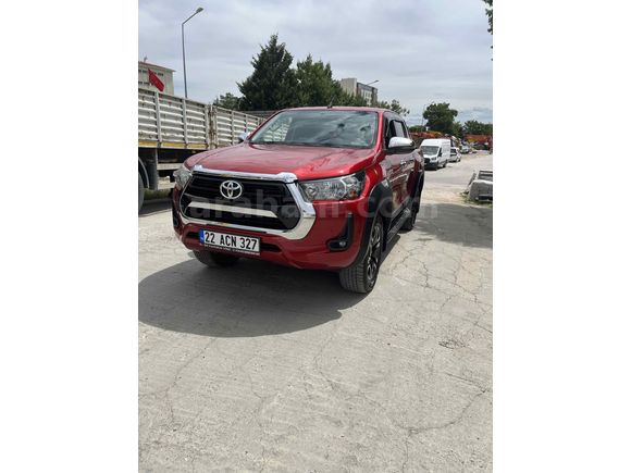 Sahibinden Toyota Hilux 2.4 D-4D 4x2 Adventure 2021 Model 