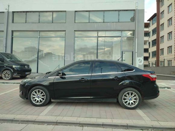 ÜLKÜ MOTORS TAN TİTANYUM FOCUS!!