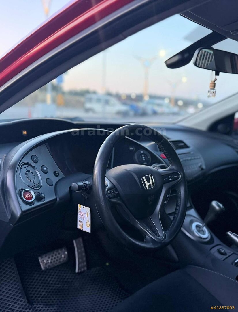 Galeriden Honda Civic 1.4 Sport 2011 Model Kocaeli 190.000 km Kırmızı 3