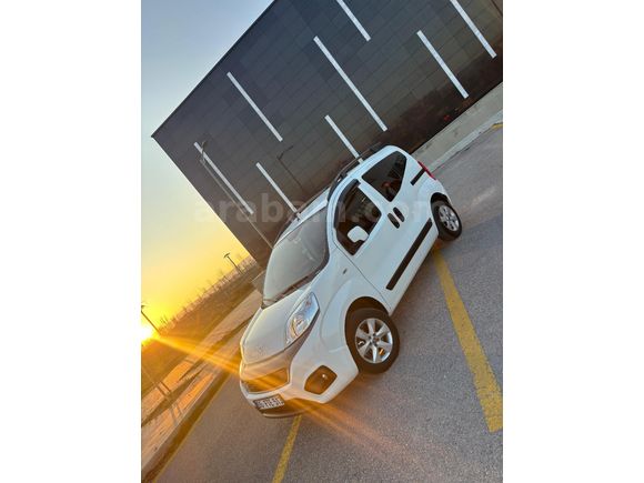 Sahibinden Fiat Fiorino Combi 1.4 Fire Safeline 2023 Model