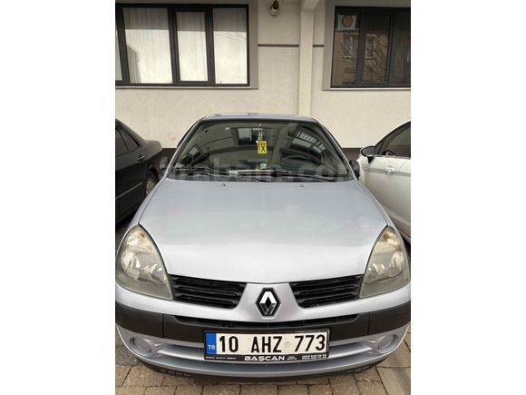 Sahibinden Renault Clio 1.2 Authentique 2004 Model  200.465 km Gri