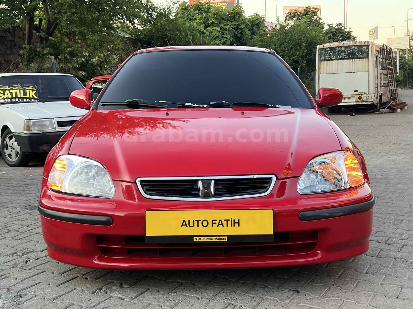 Galeriden Honda Civic 1.4 i S 1998 Model Zonguldak 315.000 km Kırmızı 6
