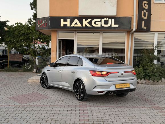 Galeriden Renault Megane 1.5 dCi Touch 2018 Model Van