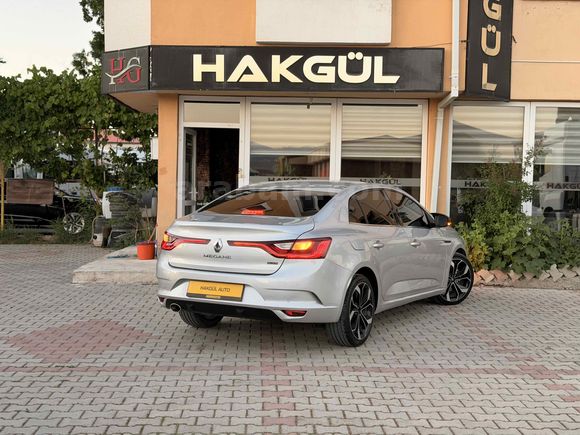 Galeriden Renault Megane 1.5 dCi Touch 2018 Model Van