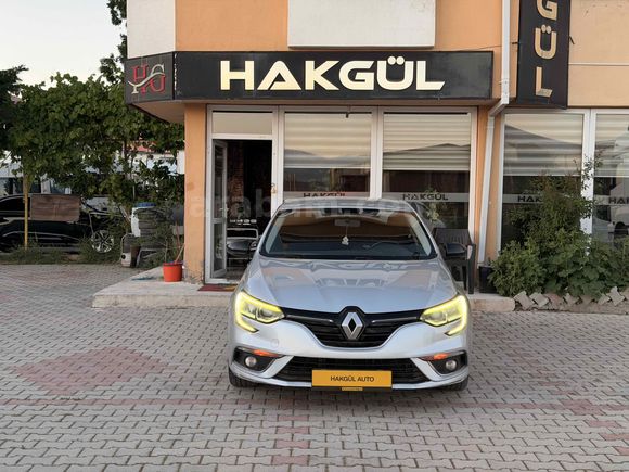 Galeriden Renault Megane 1.5 dCi Touch 2018 Model Van