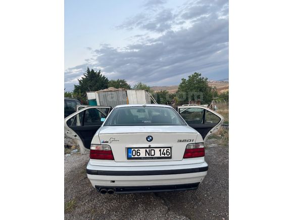 Sahibinden BMW 3 Serisi 320i 1993 Model Ankara