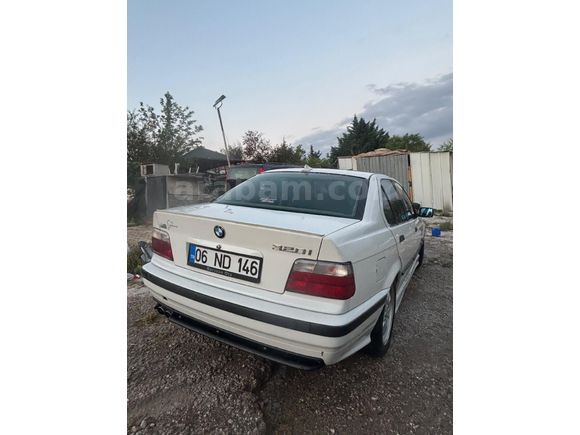 Sahibinden BMW 3 Serisi 320i 1993 Model Ankara