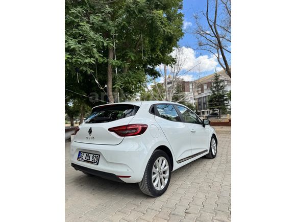Renault Clio Touch Boyasız 16.000km'de