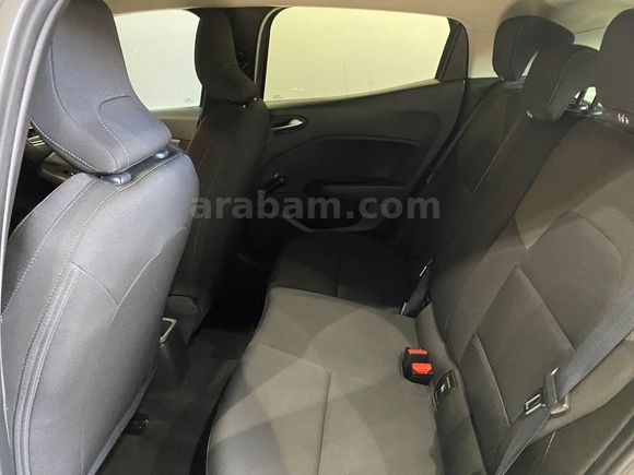 otomobil Renault Clio 1.0 SCe Joy