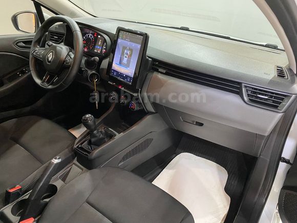 otomobil Renault Clio 1.0 SCe Joy