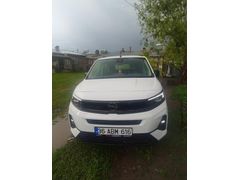 Sahibinden Opel Combo 1.5 CDTI Essential 2025 Model Kars 14.000 km Beyaz