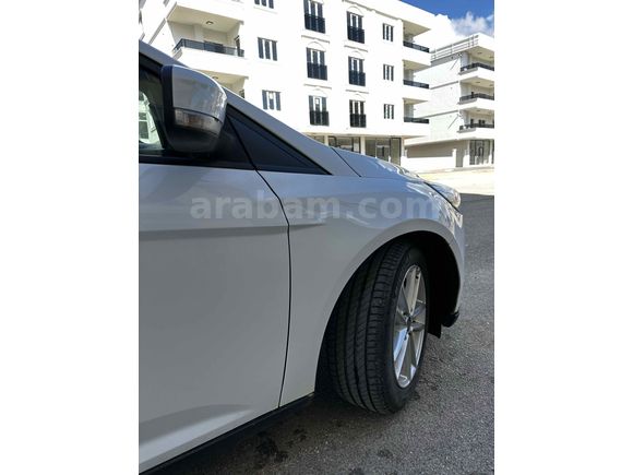 Öğretmenden Ford Focus 