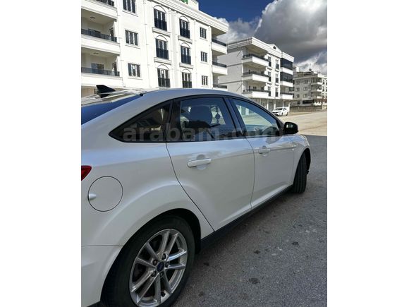 Öğretmenden Ford Focus 