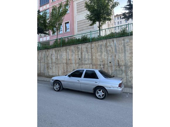 Sahibinden Ford Escort 1.8 CLX 1996 Model 