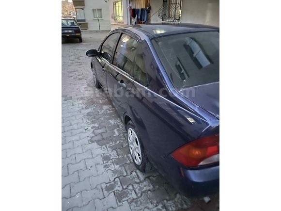 Sahibinden Ford Focus 1.6 Ambiente 1999 Model 