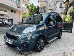 Sahibinden Fiat Fiorino Combi 1.3 Multijet Premio 2023 Model Antalya 21000 km Mavi (metalik)
