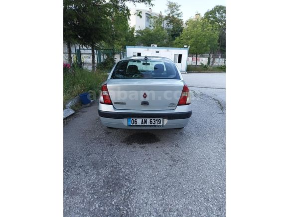 Sahibinden Renault Clio 1.4 2005 Model