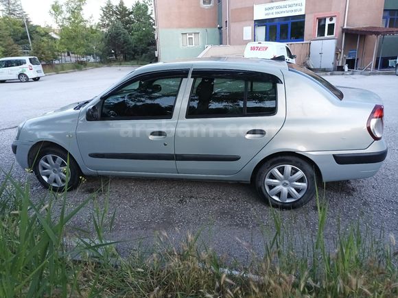 Sahibinden Renault Clio 1.4 2005 Model