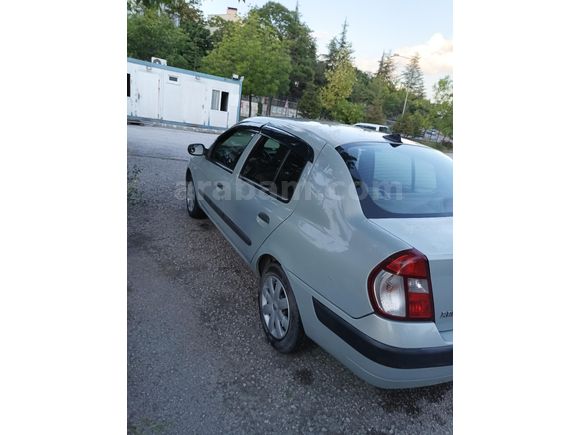 Sahibinden Renault Clio 1.4 2005 Model