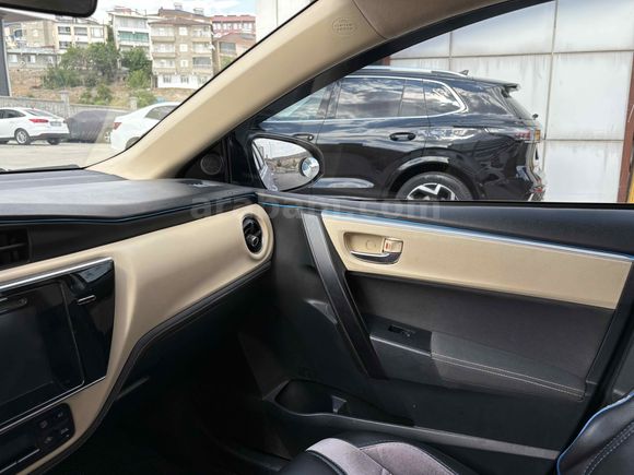 Memurdan temiz COROLLA