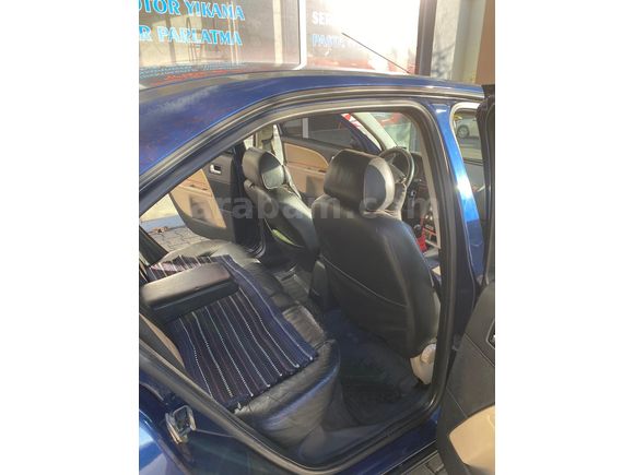 Sahibinden Ford Mondeo 2.0 Trend 2004 Model