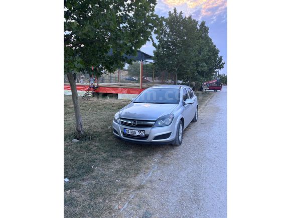Sahibinden Opel Astra 1.6 Essentia 2012 Model