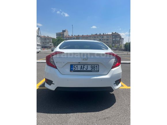 Sahibinden Honda Civic 1.6i VTEC Eco Elegance 2017 Model